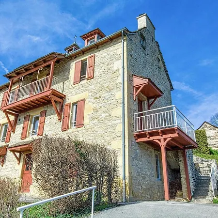 Holiday home Gorgeous In D Mandailles Castelnau-de-Mandailles