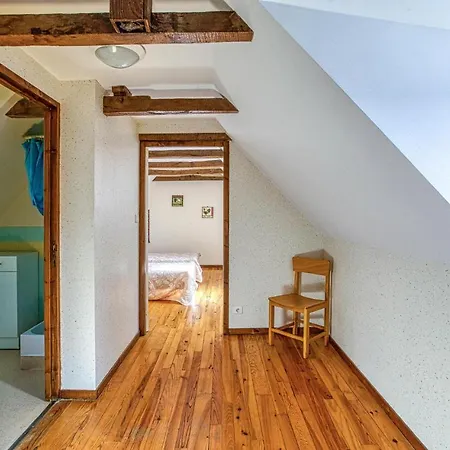 Holiday home Gorgeous In D Mandailles Castelnau-de-Mandailles